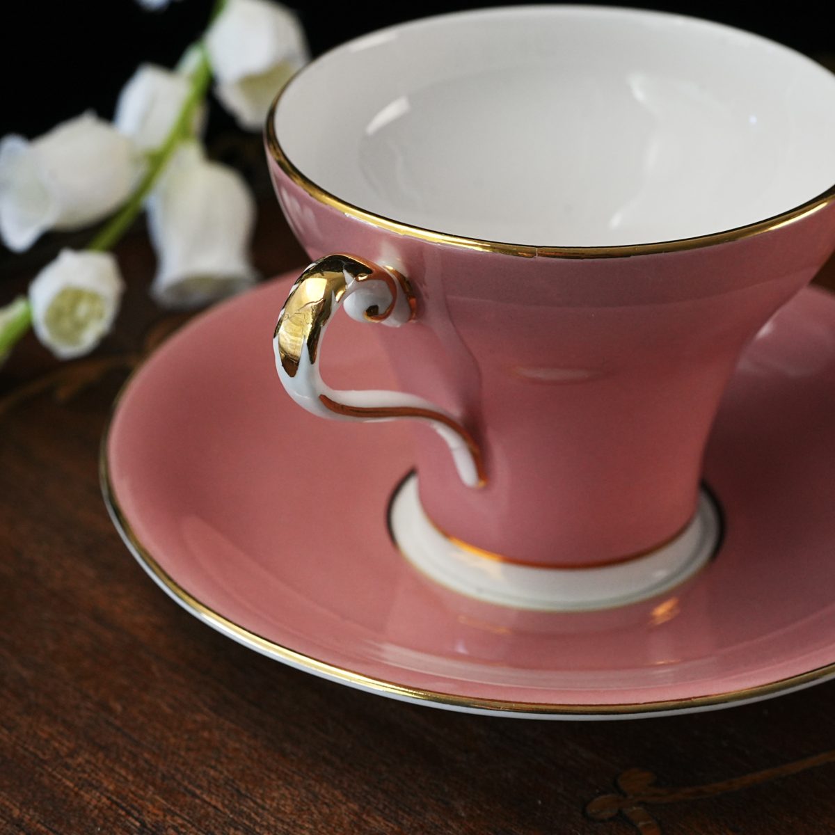 Vintage Aynsley Pink Corset Teacup & Saucer photo 3