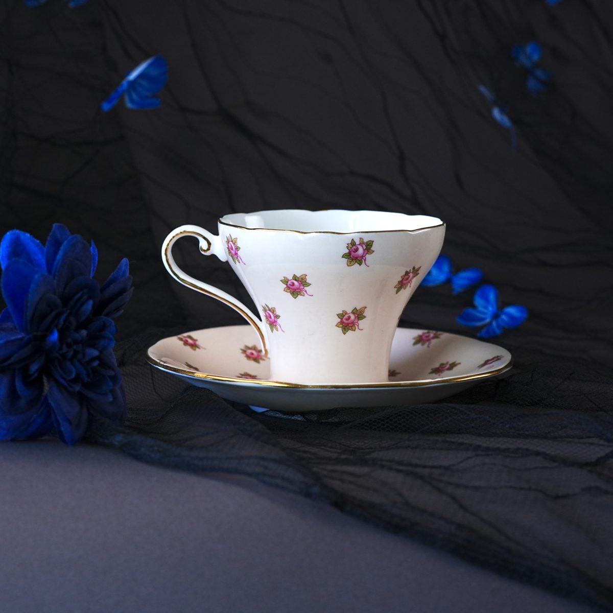 Vintage Aynsley Pink Rosebud Corset Teacup & Saucer photo 5