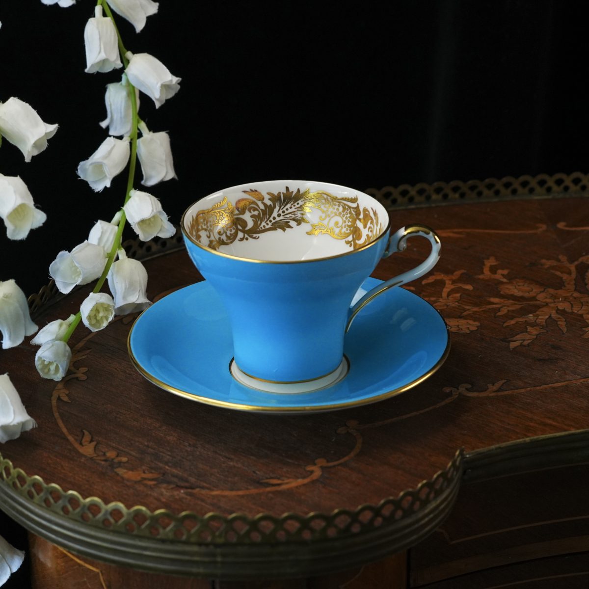Vintage Aynsley Turquoise Corset Teacup & Saucer – Acid Etched Gold Acanthus Interior, Bone China, England Cabinet Cup 1960s