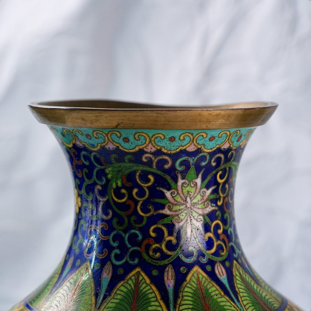 Vintage Chinese Cloisonné Vase photo 3