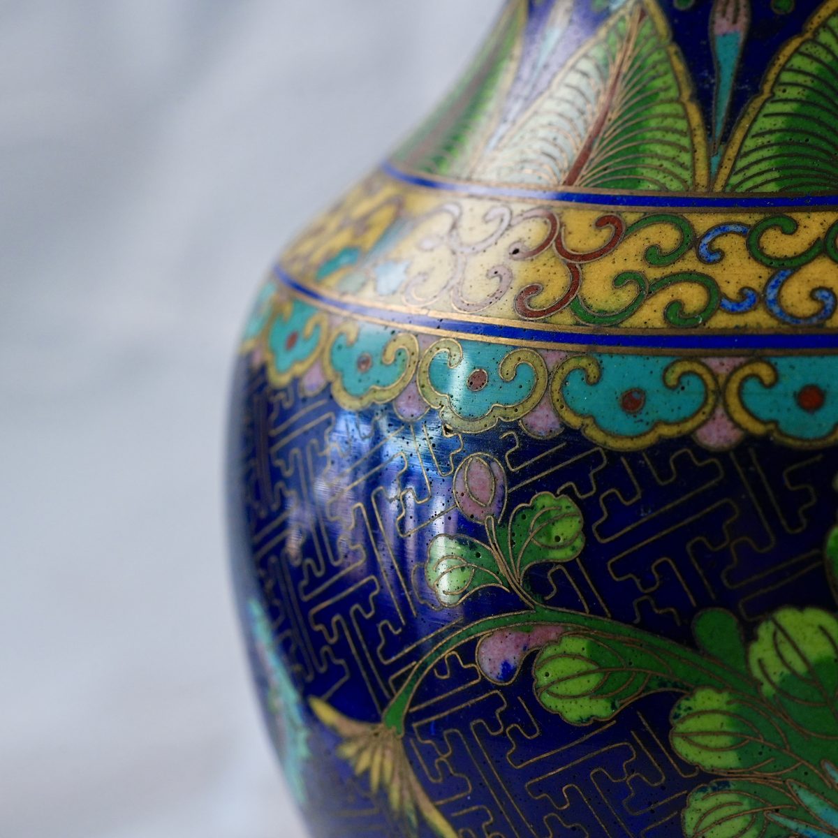 Vintage Chinese Cloisonné Vase photo 4