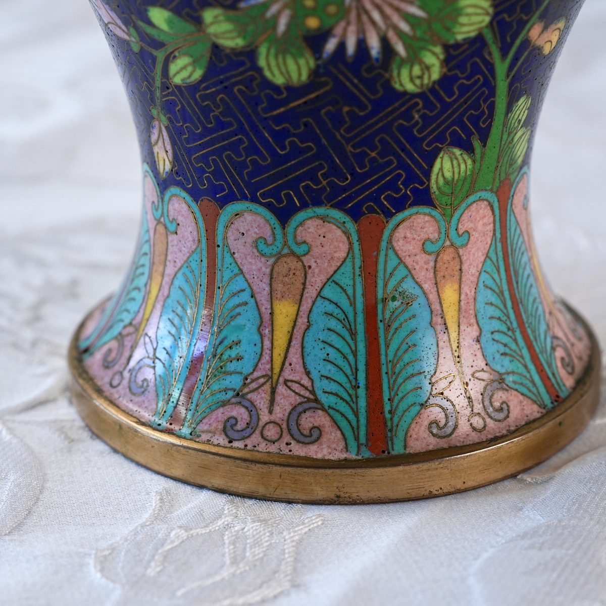 Vintage Chinese Cloisonné Vase photo 5