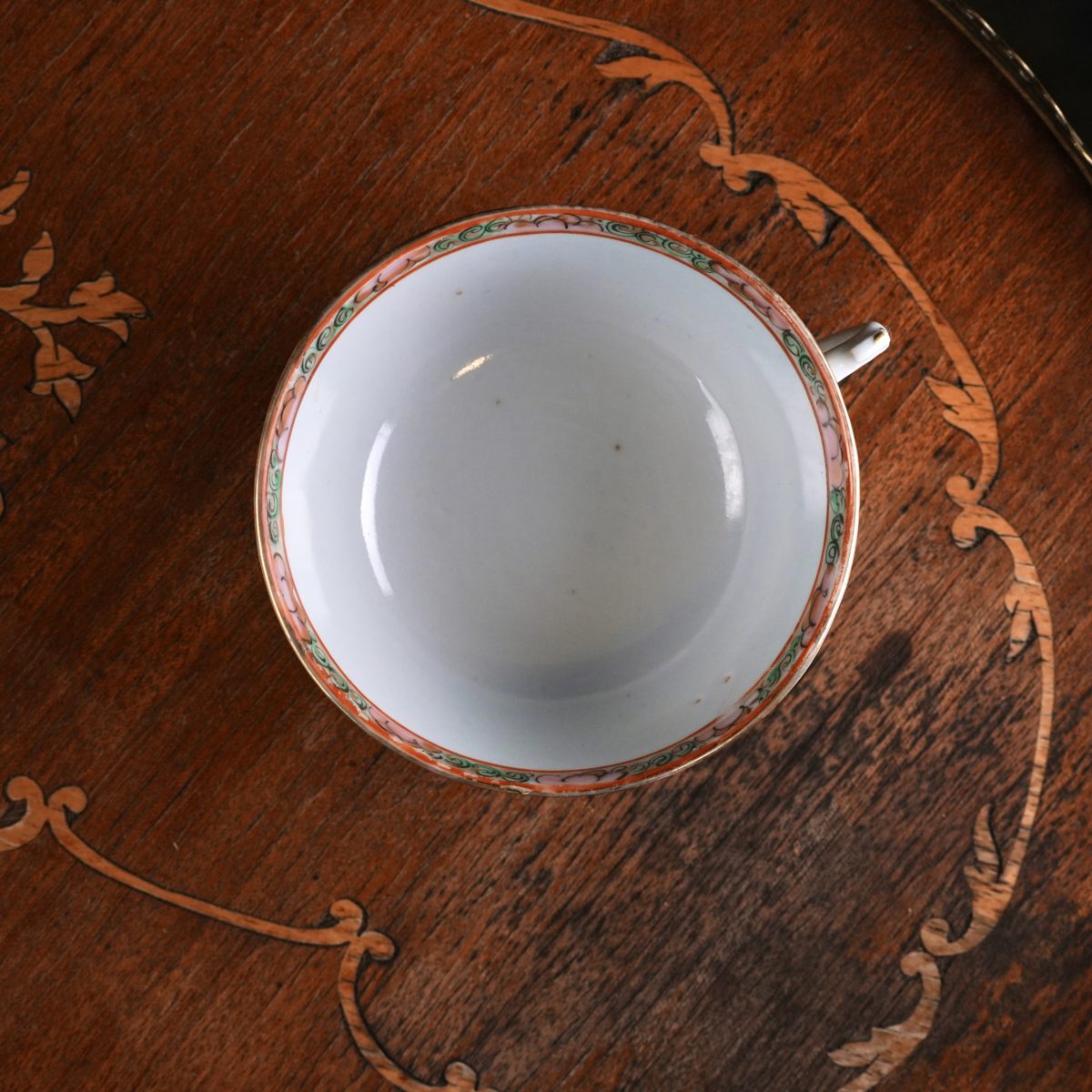 Antique Chinese Export Butterfly Teacup photo 5