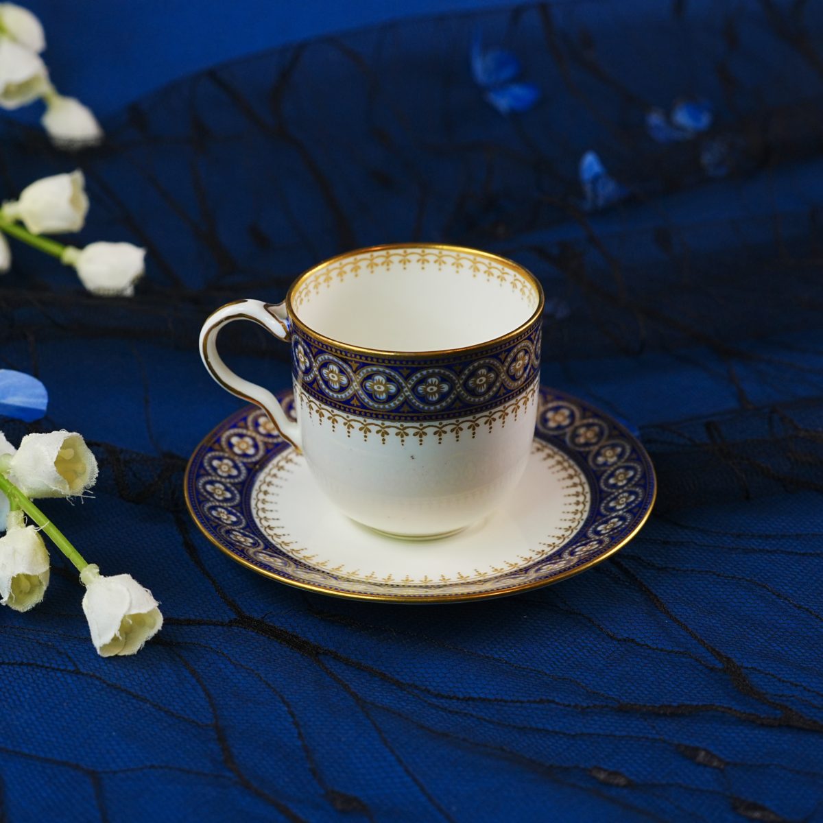 Vintage English Cobalt Blue & Gold Demitasse Cup & Saucer photo 3