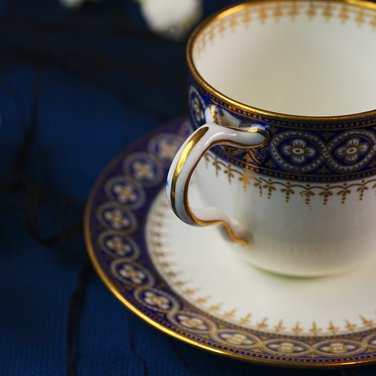 Vintage English Cobalt Blue & Gold Demitasse Cup & Saucer photo 4