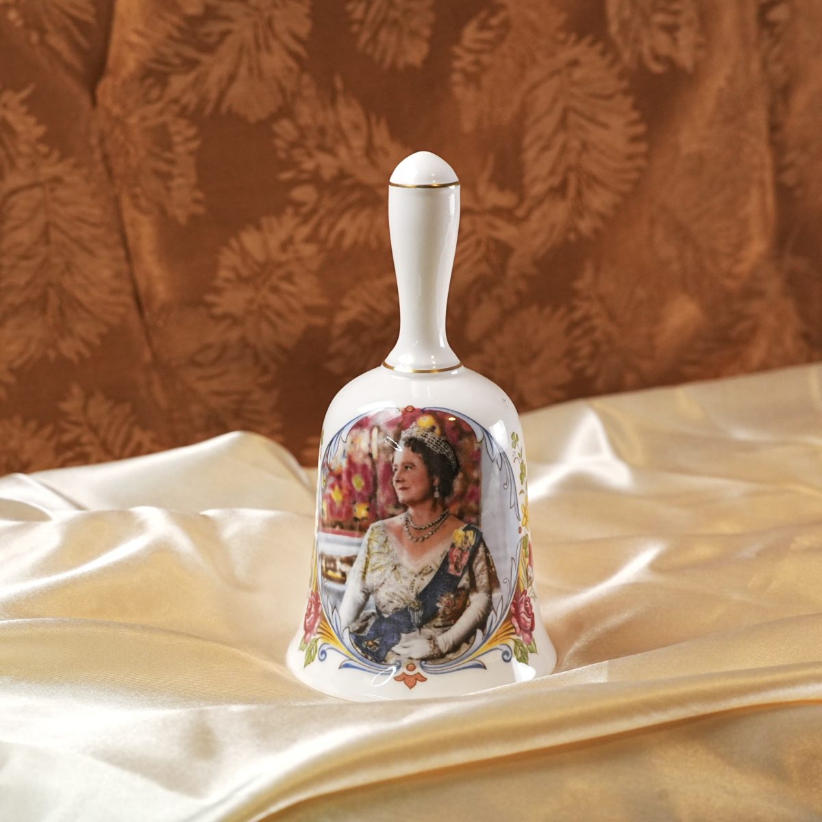 Vintage Crown Staffordshire Queen Mother Bone China Bell – Royal Portrait, Gilt Trim, Commemorative Hand Bell, England 1980s