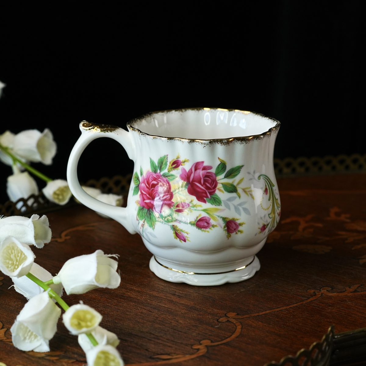 Vintage Elizabethan Anniversary Rose Series Moss Rose Mug photo 3