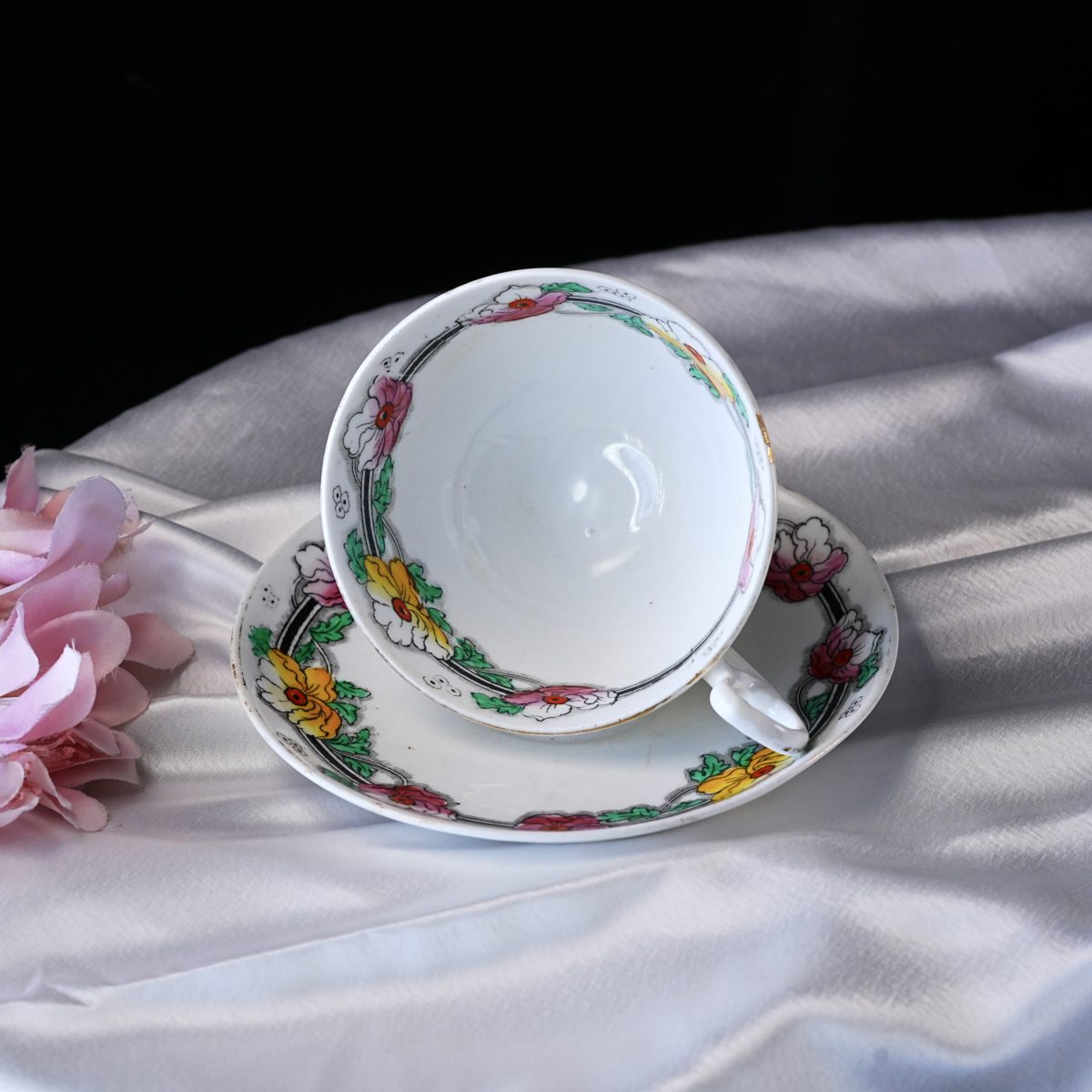 Vintage Art Deco Anemone Teacup and Saucer photo 5