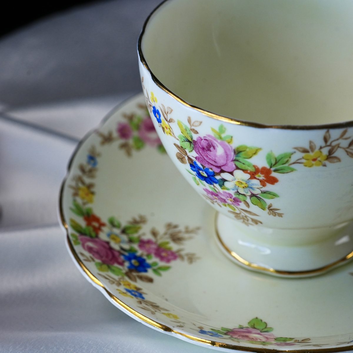Vintage Foley China Floral Spray Teacup and Saucer photo 2