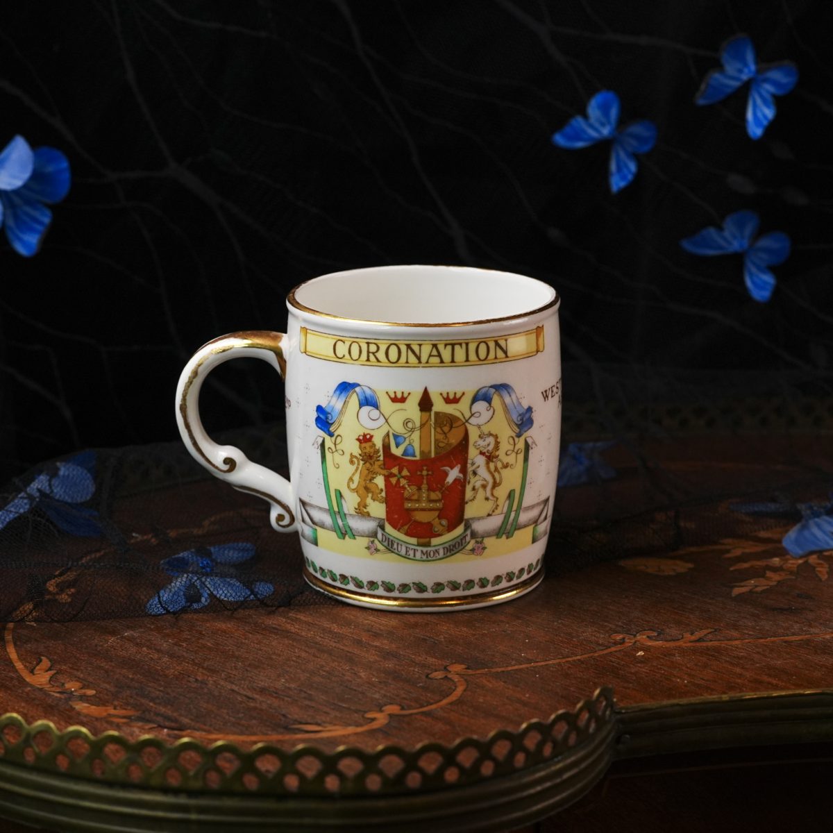 Vintage Foley Bone China Coronation Mug Queen Elizabeth II photo 4