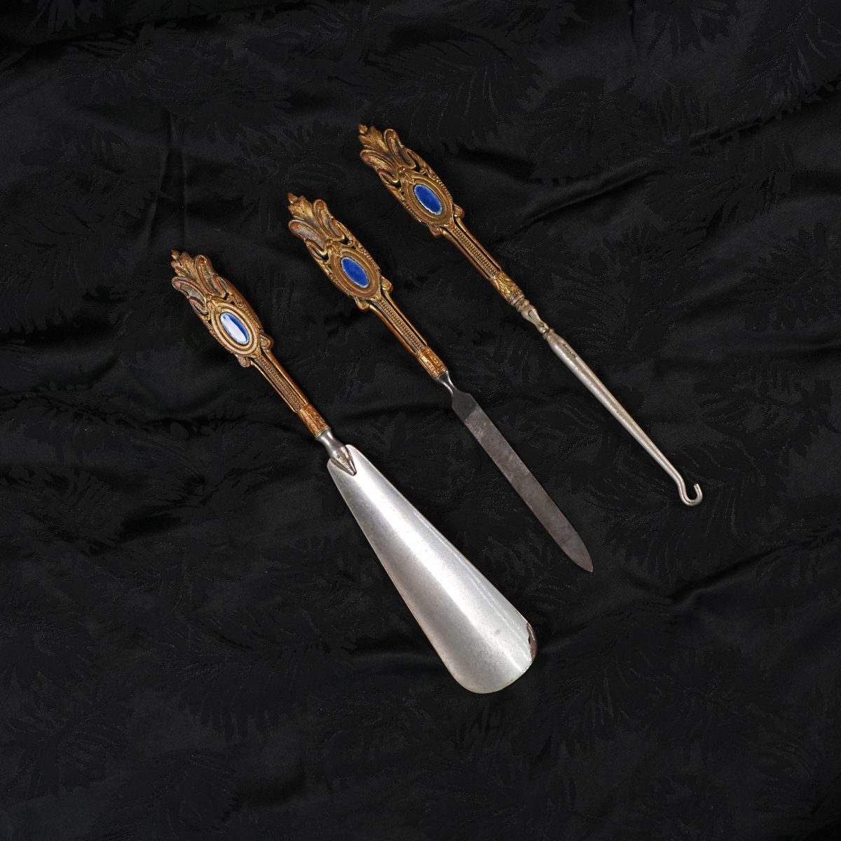 Antique French Guilloché Enamel Ormolu Vanity Set photo 4