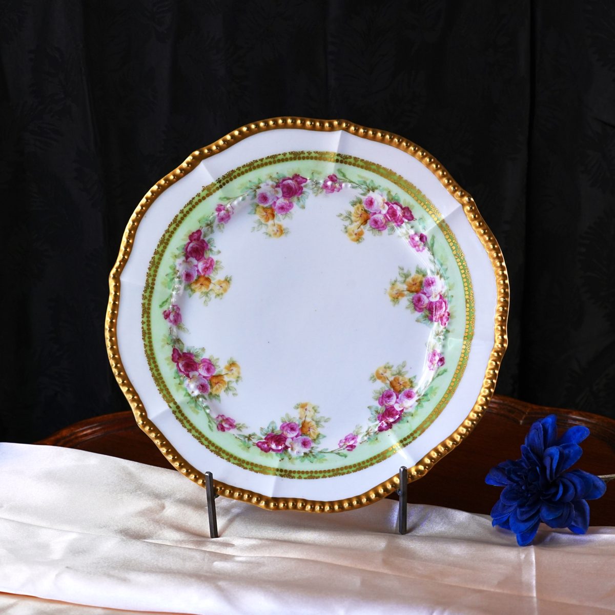 Antique Limoges France Rose Garland Plate – Green Band, Gold Beaded Rim, Scalloped Edge, French Porcelain, Belle Époque 1900s
