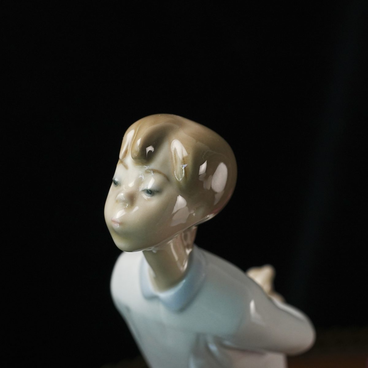 Vintage Lladro Boy Awakening Figurine 4870 photo 5