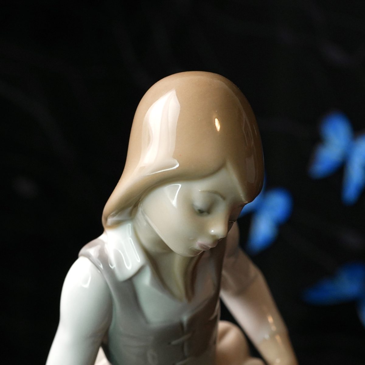 Vintage Lladro Little Girl with Cat Figurine 1187 photo 3