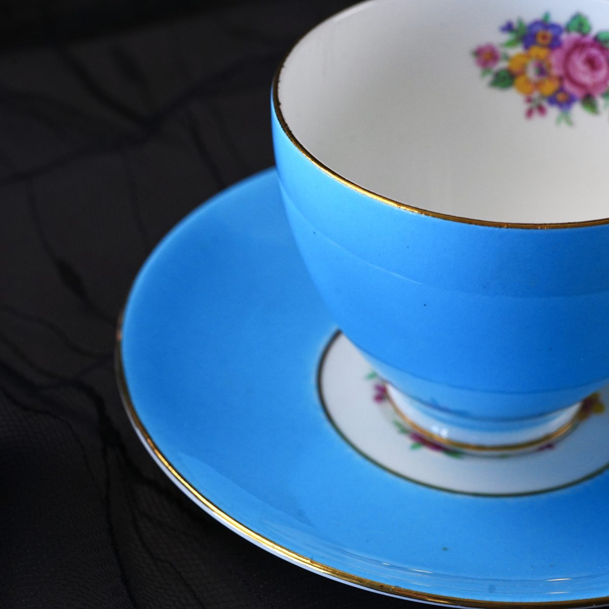 Vintage Mayfair Bright Sky-Blue Bone China Teacup & Saucer photo 2