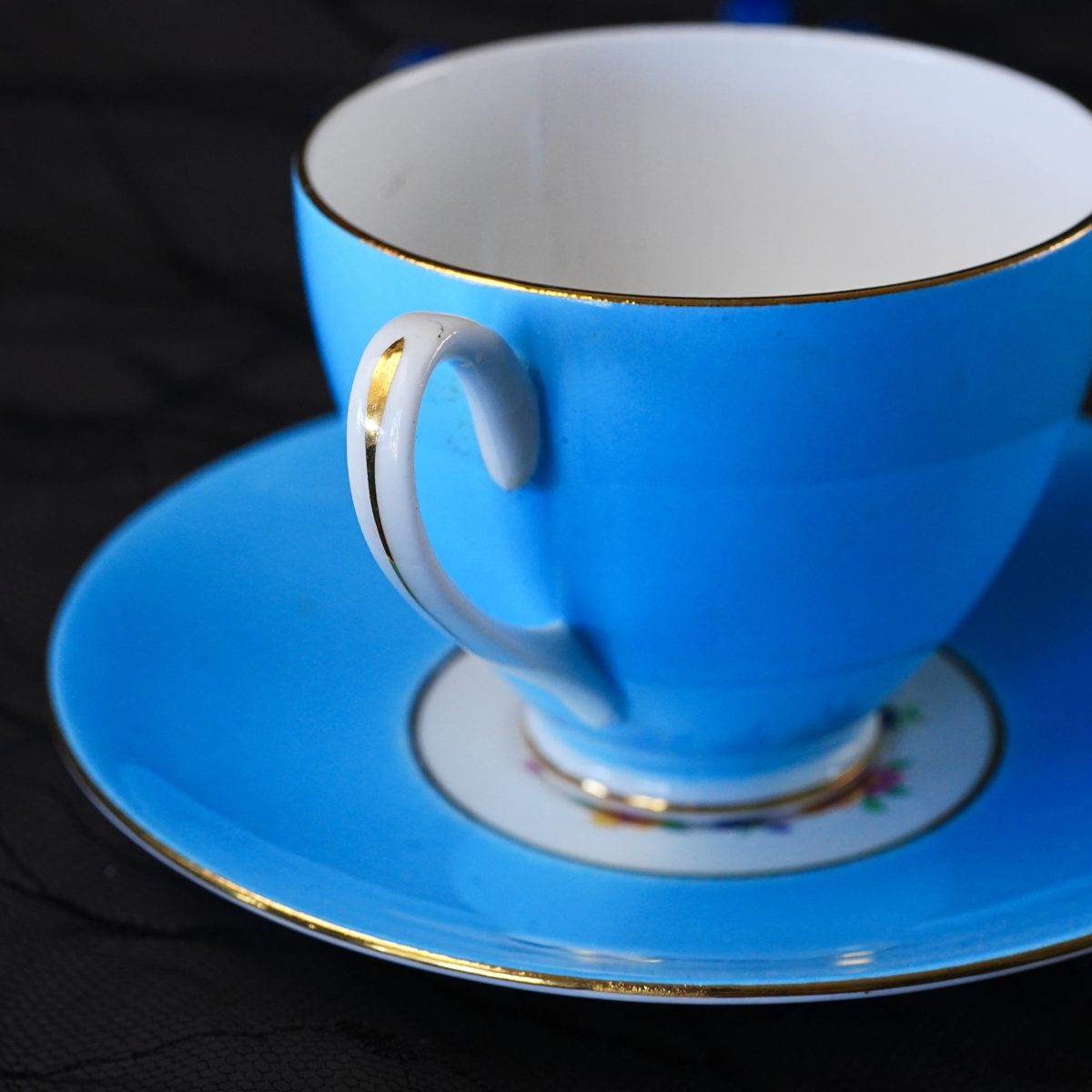 Vintage Mayfair Bright Sky-Blue Bone China Teacup & Saucer photo 3