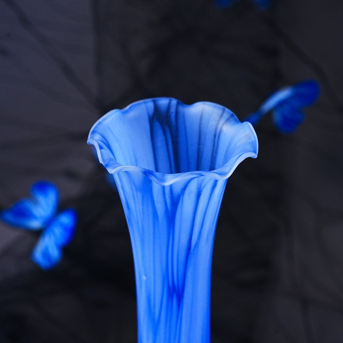 Vintage Murano Cobalt Opaline Glass Ruffled Bud Vase photo 3