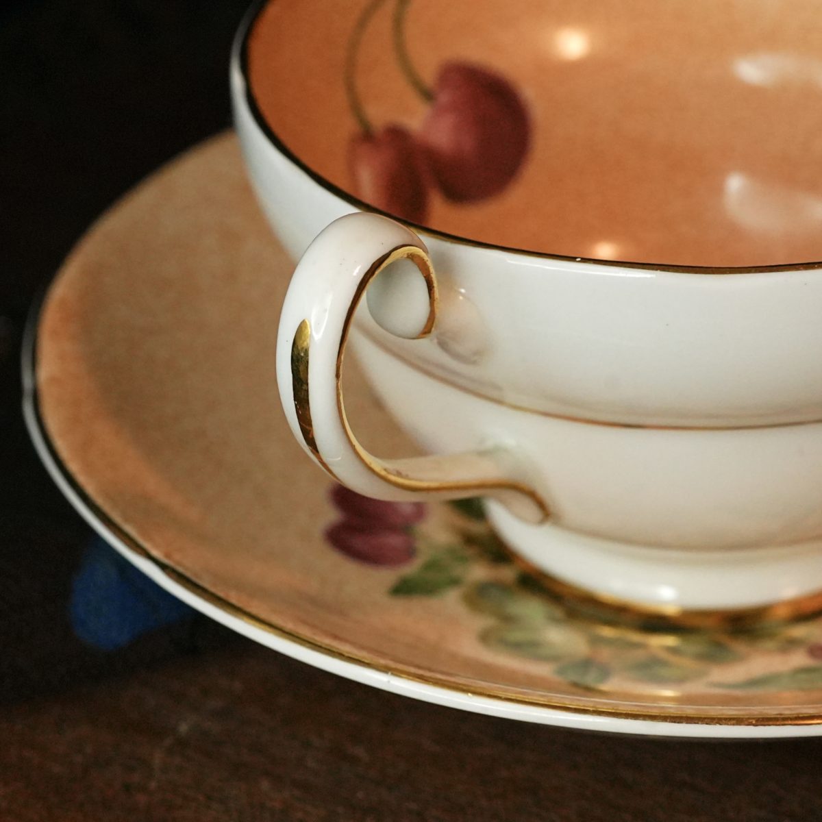 Vintage Old Royal Bone China Fruit Teacup Saucer photo 4