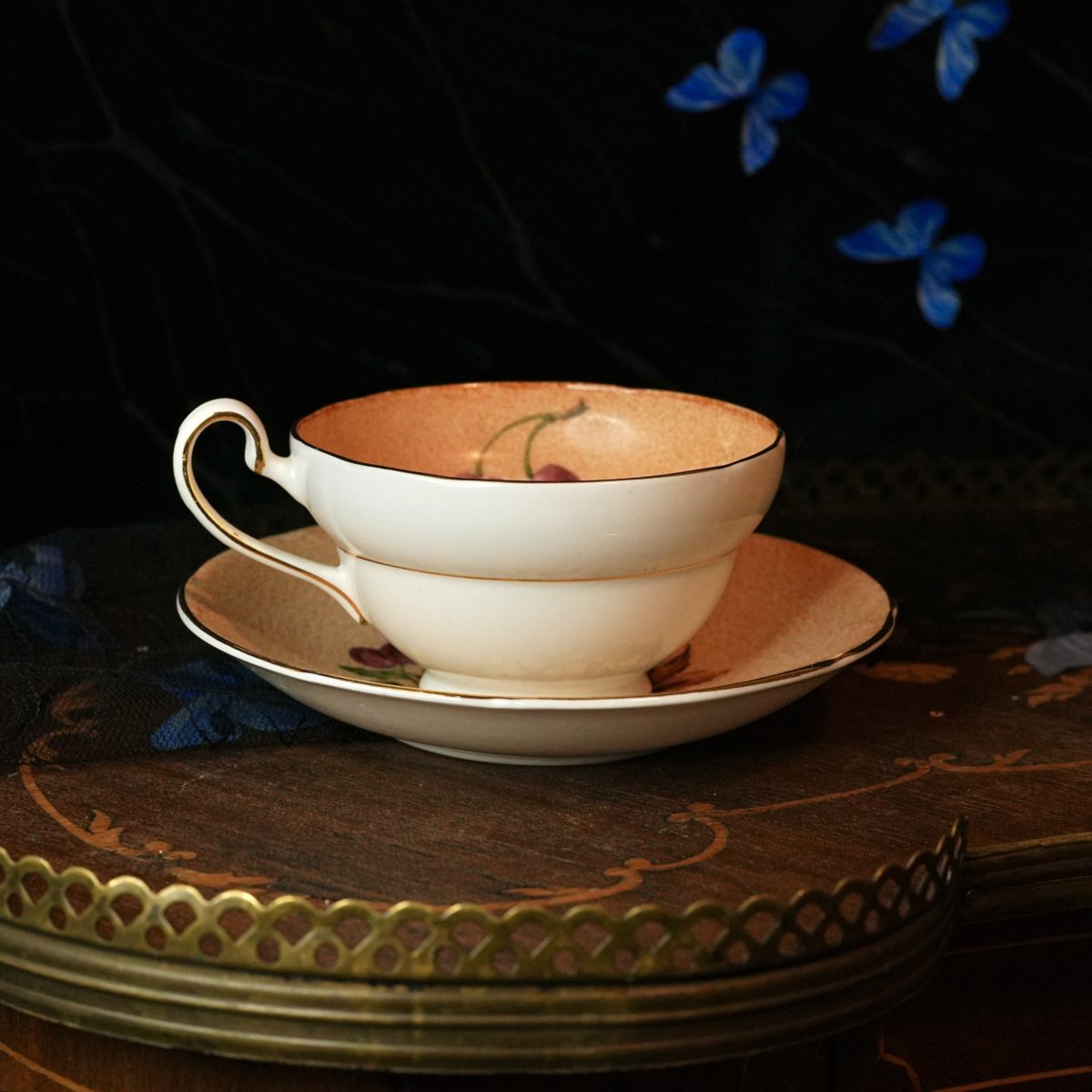 Vintage Old Royal Bone China Fruit Teacup Saucer photo 5
