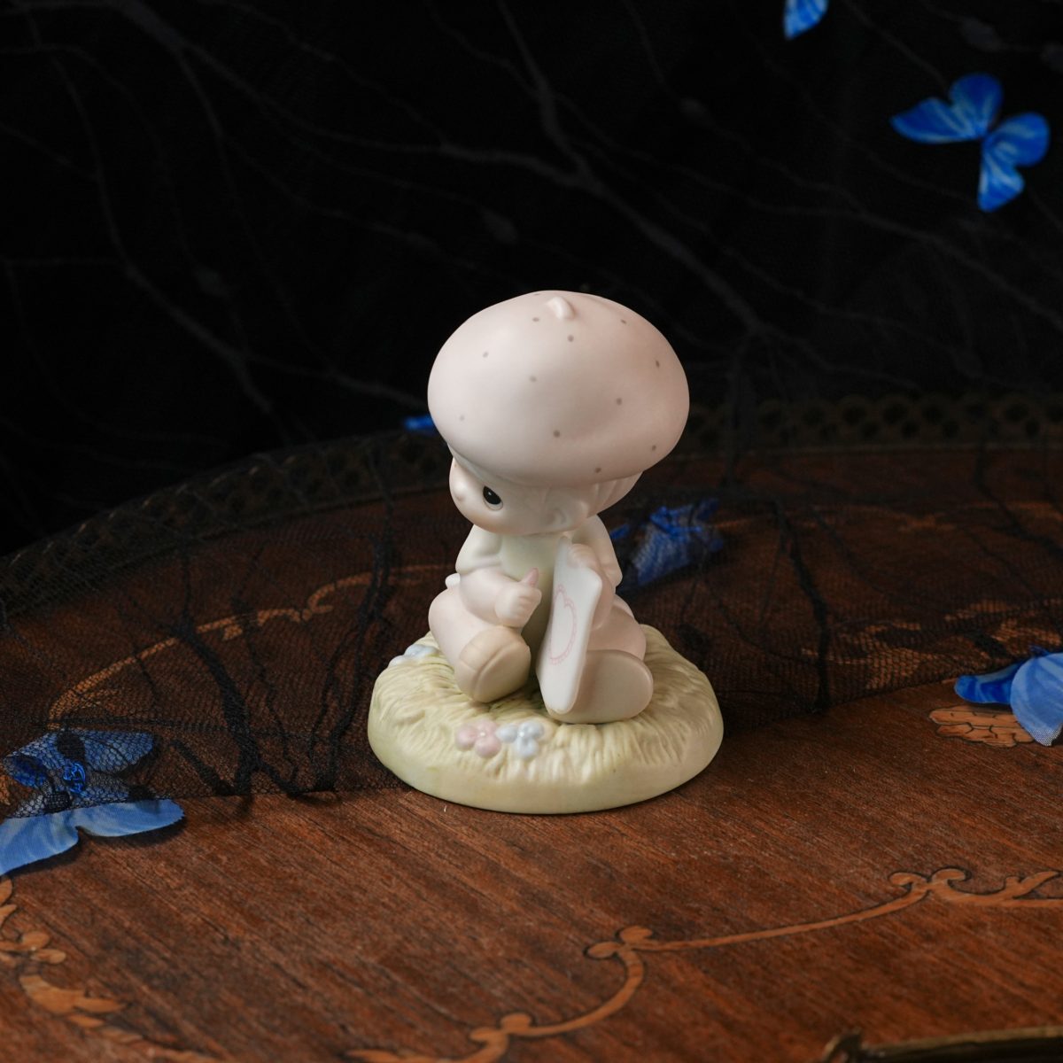 Vintage Precious Moments Loving You Dear Valentine 306932 photo 3