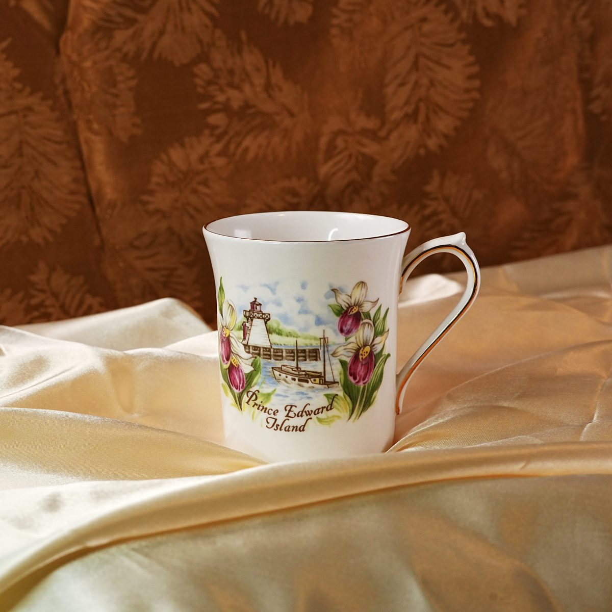 Vintage Queen's Fine Bone China Prince Edward Island Mug – Lighthouse, Ferry & Lady's Slipper Orchid, Canadian Souvenir, England 1980s