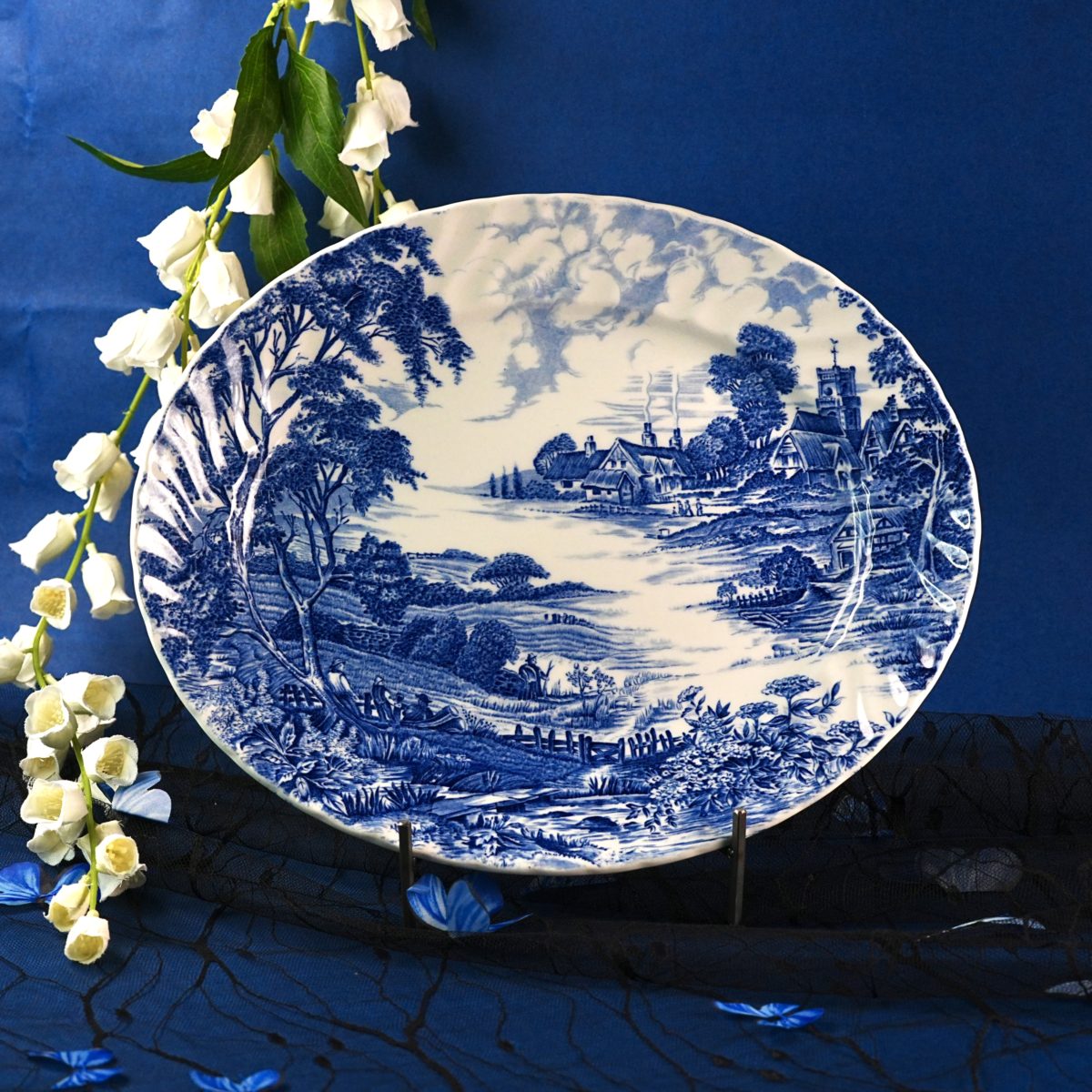 Vintage Ridgway "Meadowsweet" Oval Platter – Blue & White Transferware, English Countryside Scene, Ironstone, England 1970s
