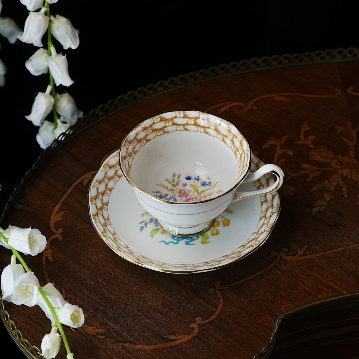 Vintage Royal Albert Hand Painted Floral Bouquet Teacup & Saucer – Gold Basket Weave Border, Early Bone China Mark, England Art Deco 1930s
