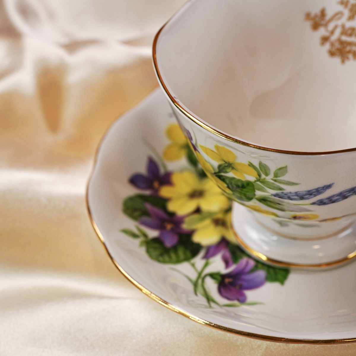 Vintage Royal Albert Grandmother Teacup & Saucer photo 2