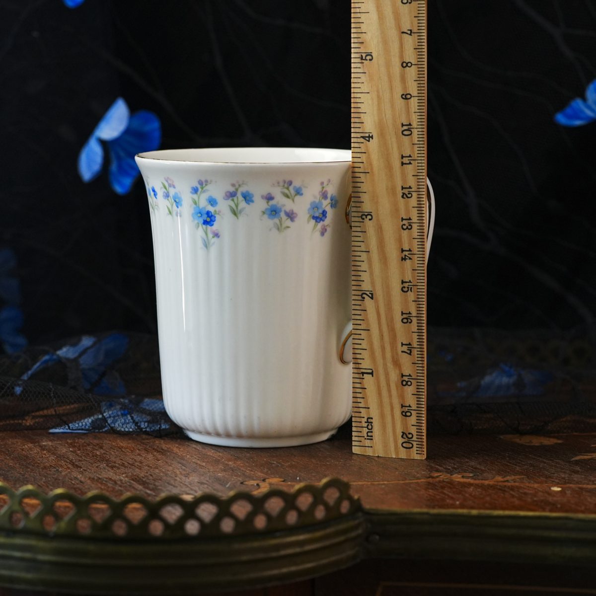 Vintage Royal Albert Memory Lane Fluted Bone China Mug photo 5