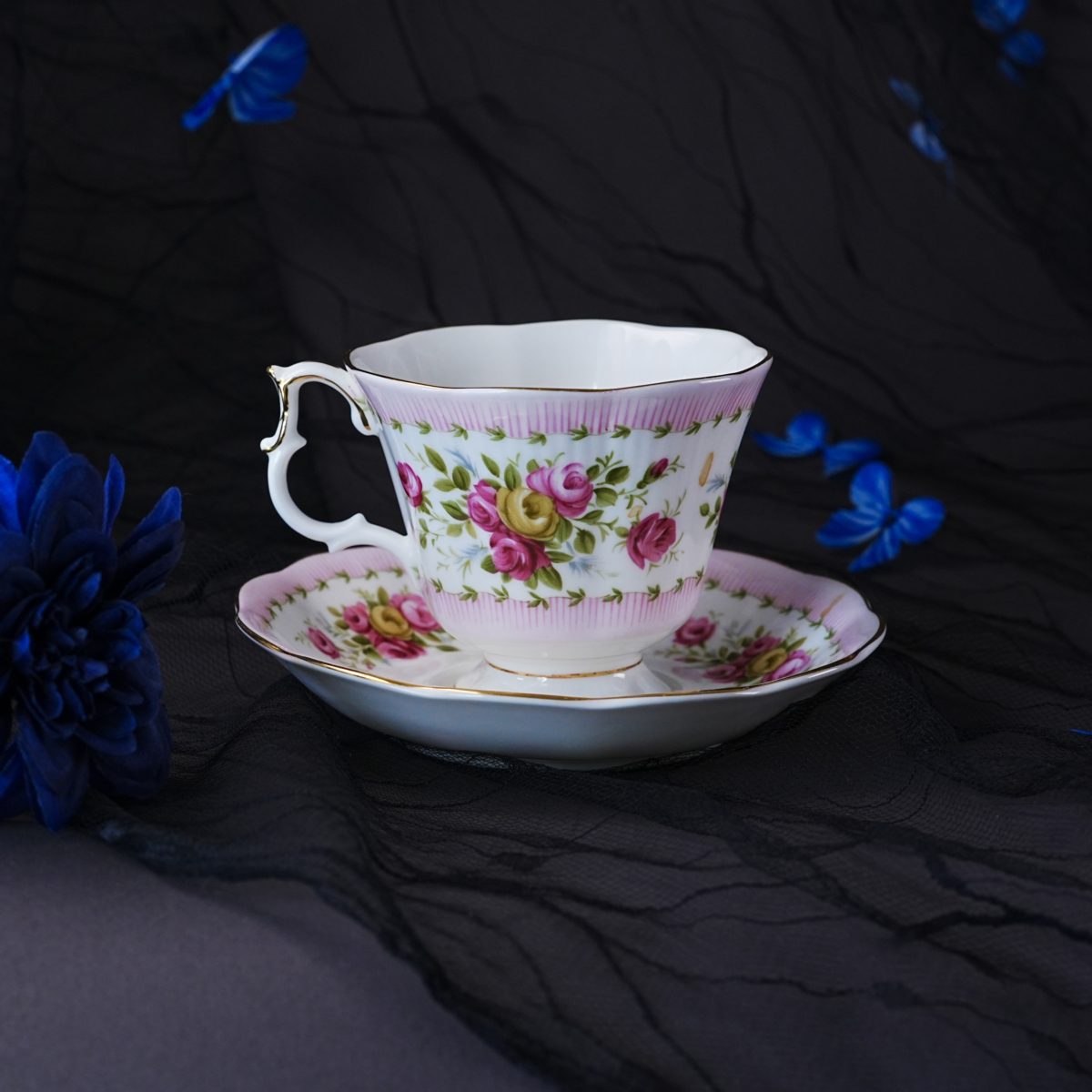 Vintage Royal Albert Pink Rose Chintz Teacup & Saucer photo 5