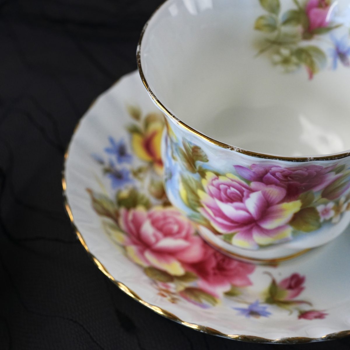 Vintage Royal Albert Pink Yellow Cabbage Rose Teacup & Saucer photo 2