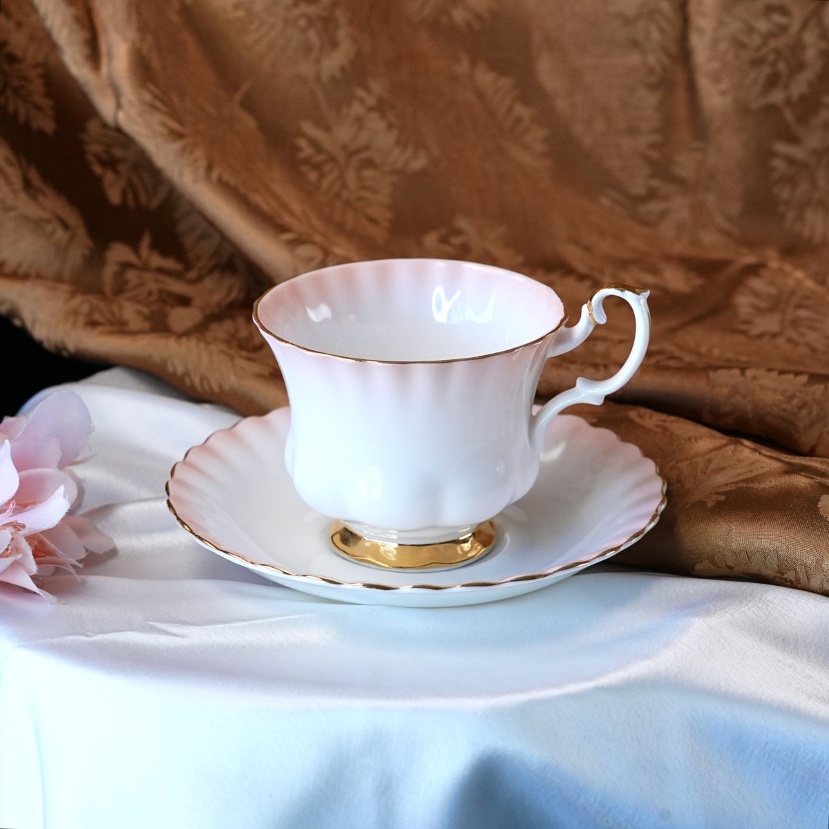 Vintage Royal Albert Rainbow Pink Teacup and Saucer – Blush Ombré Gradient, Montrose Swirl Shape, Gilt Trim, Fine Bone China, England 1960s