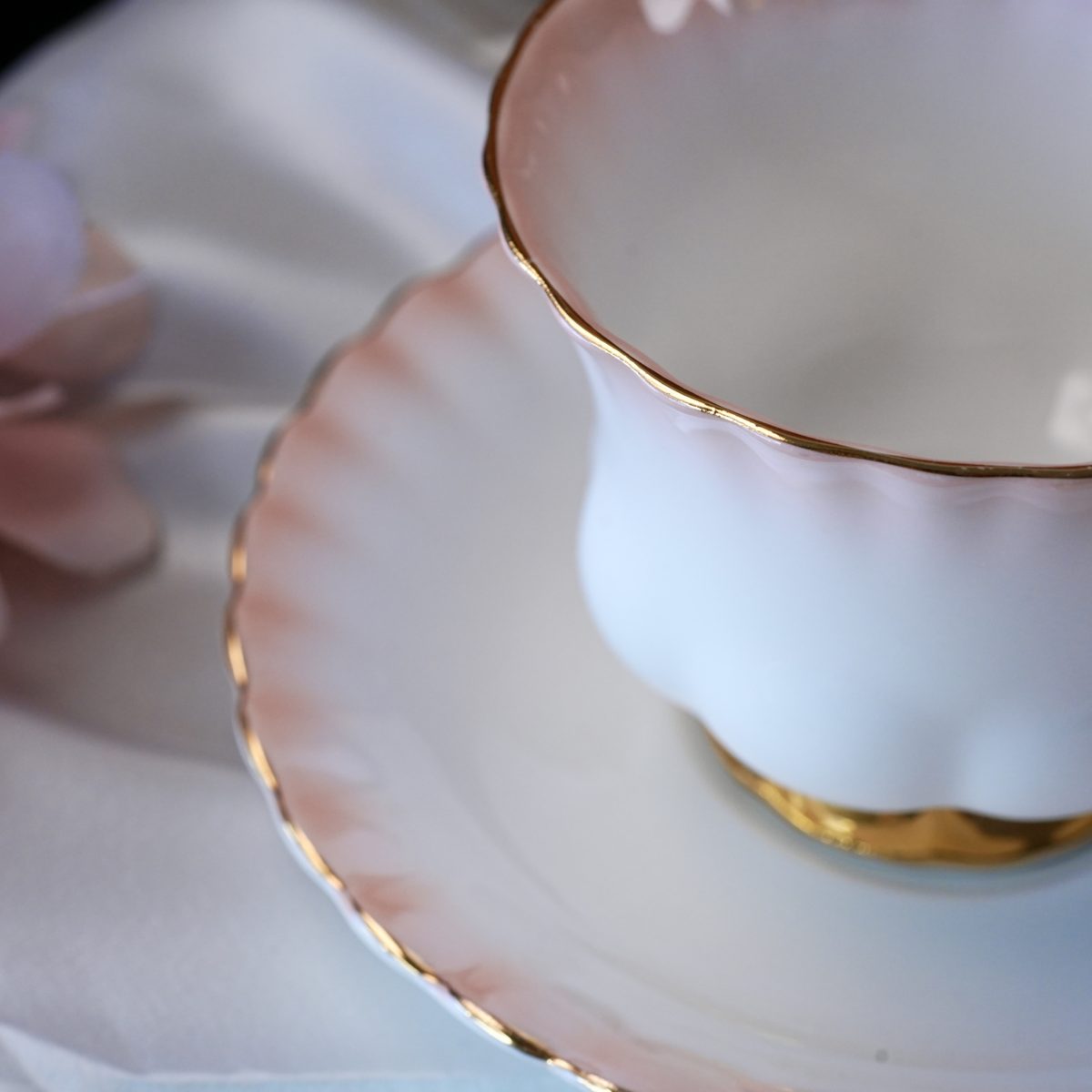 Vintage Royal Albert Rainbow Pink Teacup and Saucer photo 2