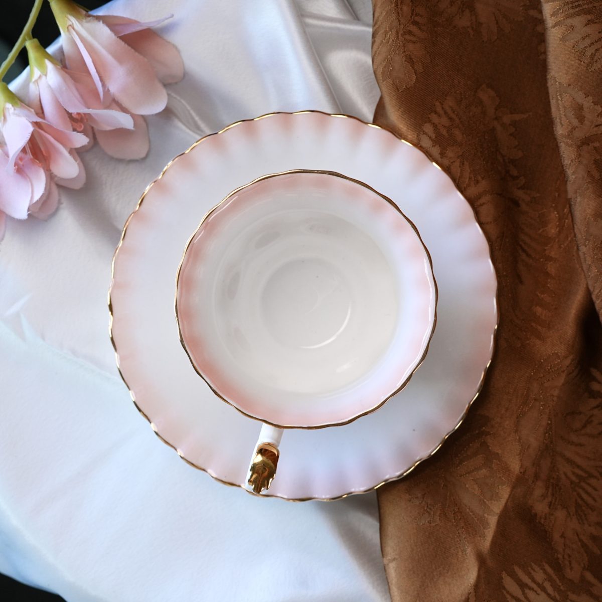 Vintage Royal Albert Rainbow Pink Teacup and Saucer photo 4
