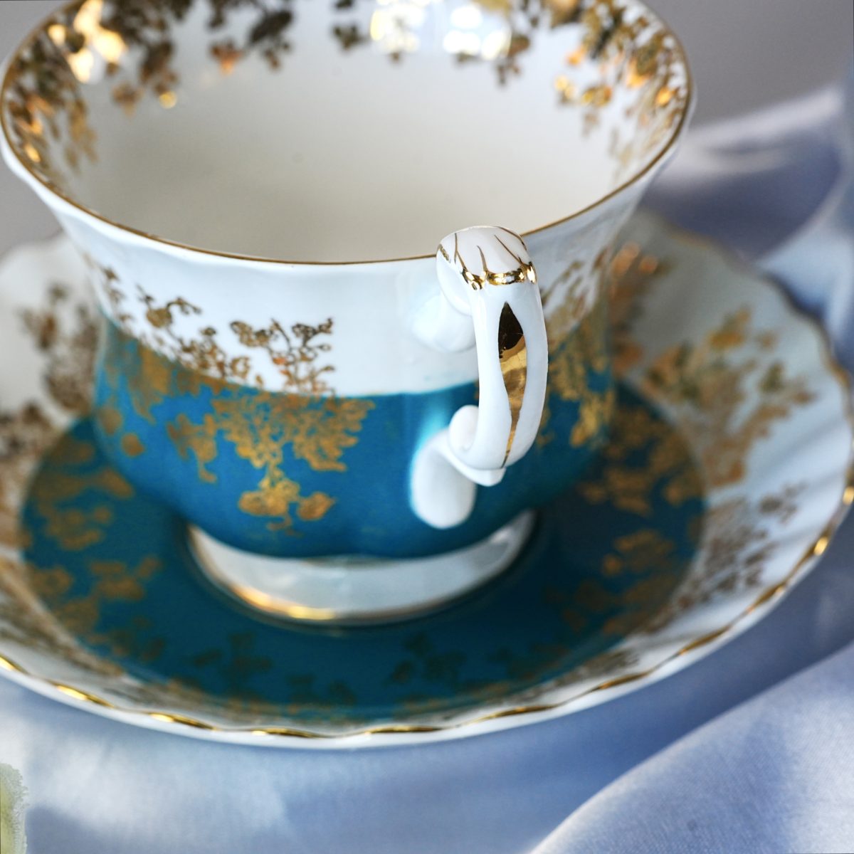 Vintage Royal Albert Regal Series Teal Teacup & Saucer photo 3