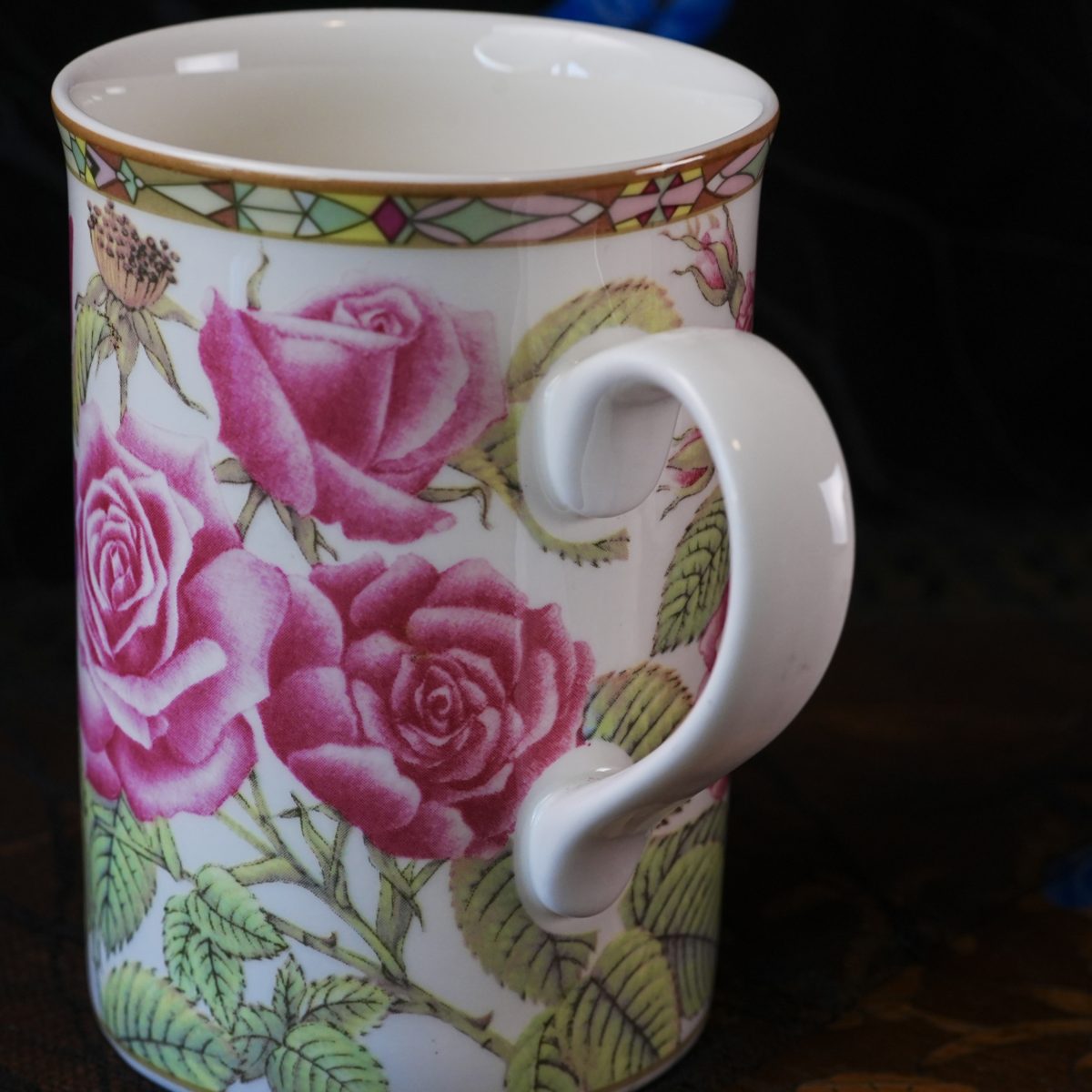 Vintage Royal Bone China Mug Pair photo 4