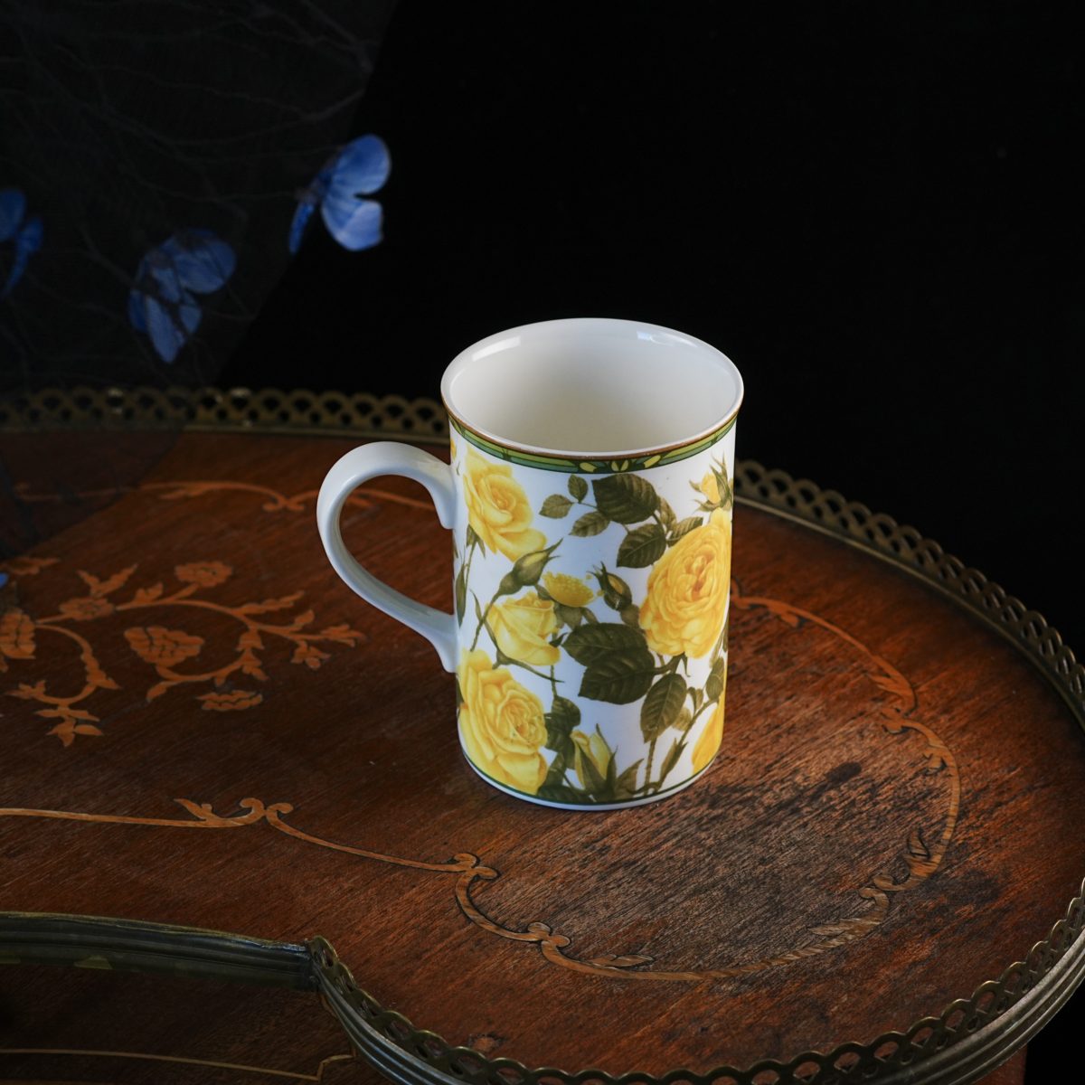 Vintage Royal Bone China Yellow Roses Mug photo 3