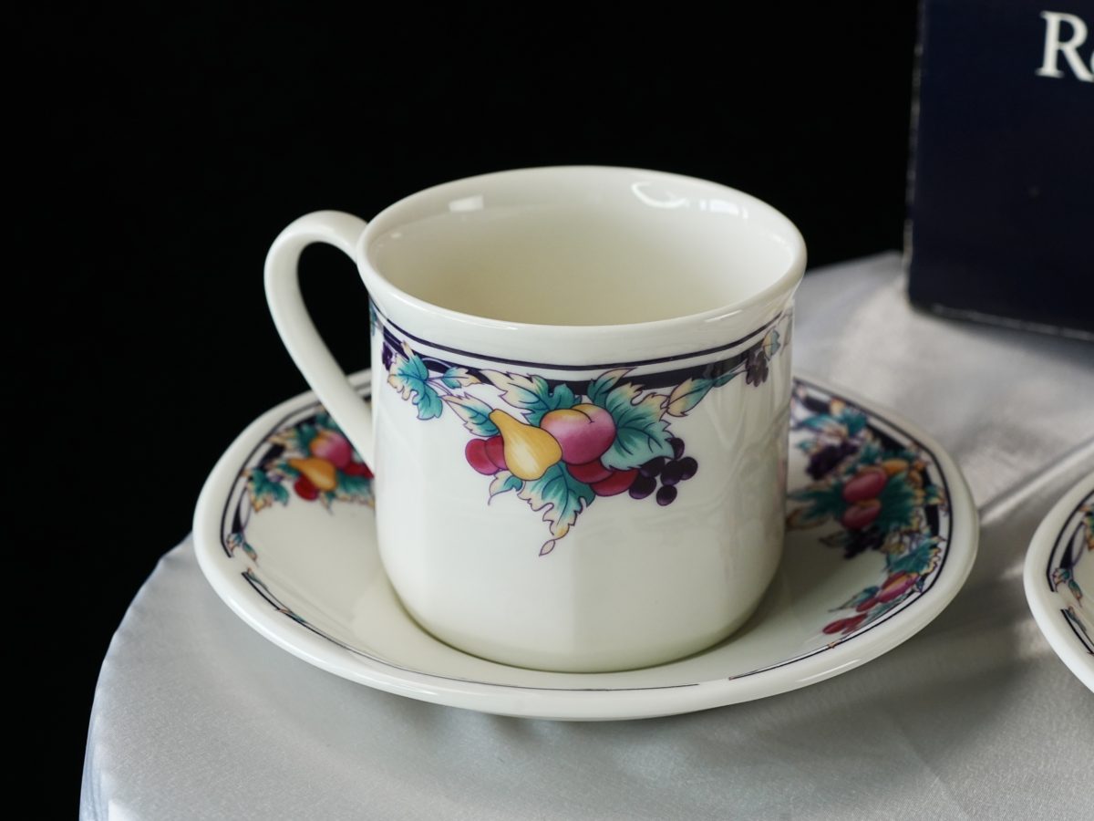Vintage Royal Doulton Autumn's Glory Set photo 2