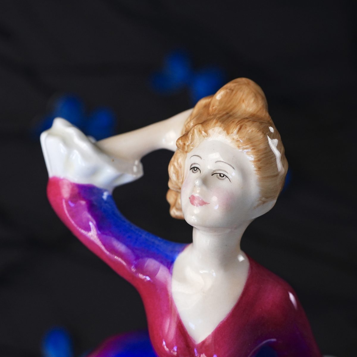 Vintage Royal Doulton Melissa HN 2467 Figurine photo 3