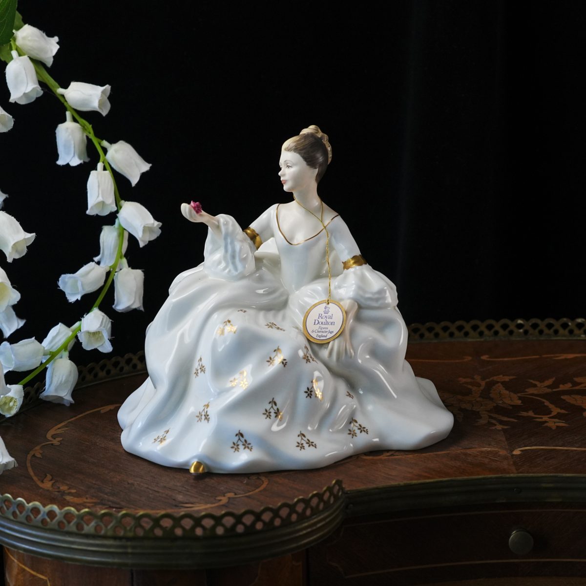 Vintage Royal Doulton My Love HN 2339 Figurine photo 2