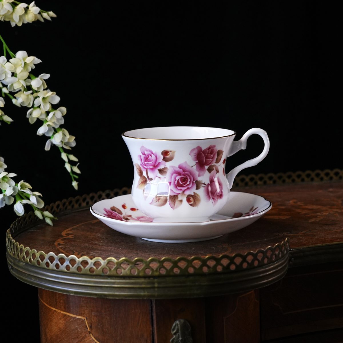 Vintage Royal Grafton Pink Rose Teacup and Saucer – Cottage Rose, Brown Leaves, Scalloped Rim, Gold Trim, Bone China, England 1960s