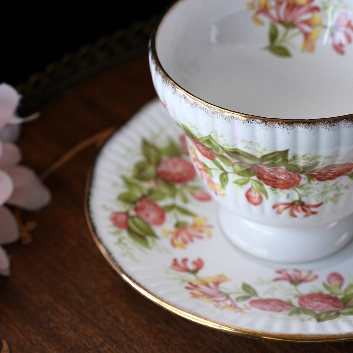 Vintage Royal Minster Honeysuckle and Clover Teacup and Saucer photo 2