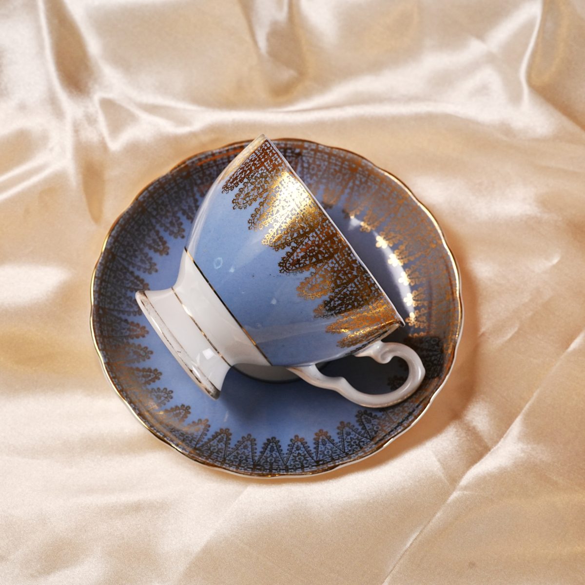 Vintage Royal Tuscan Powder Blue Teacup & Saucer photo 5