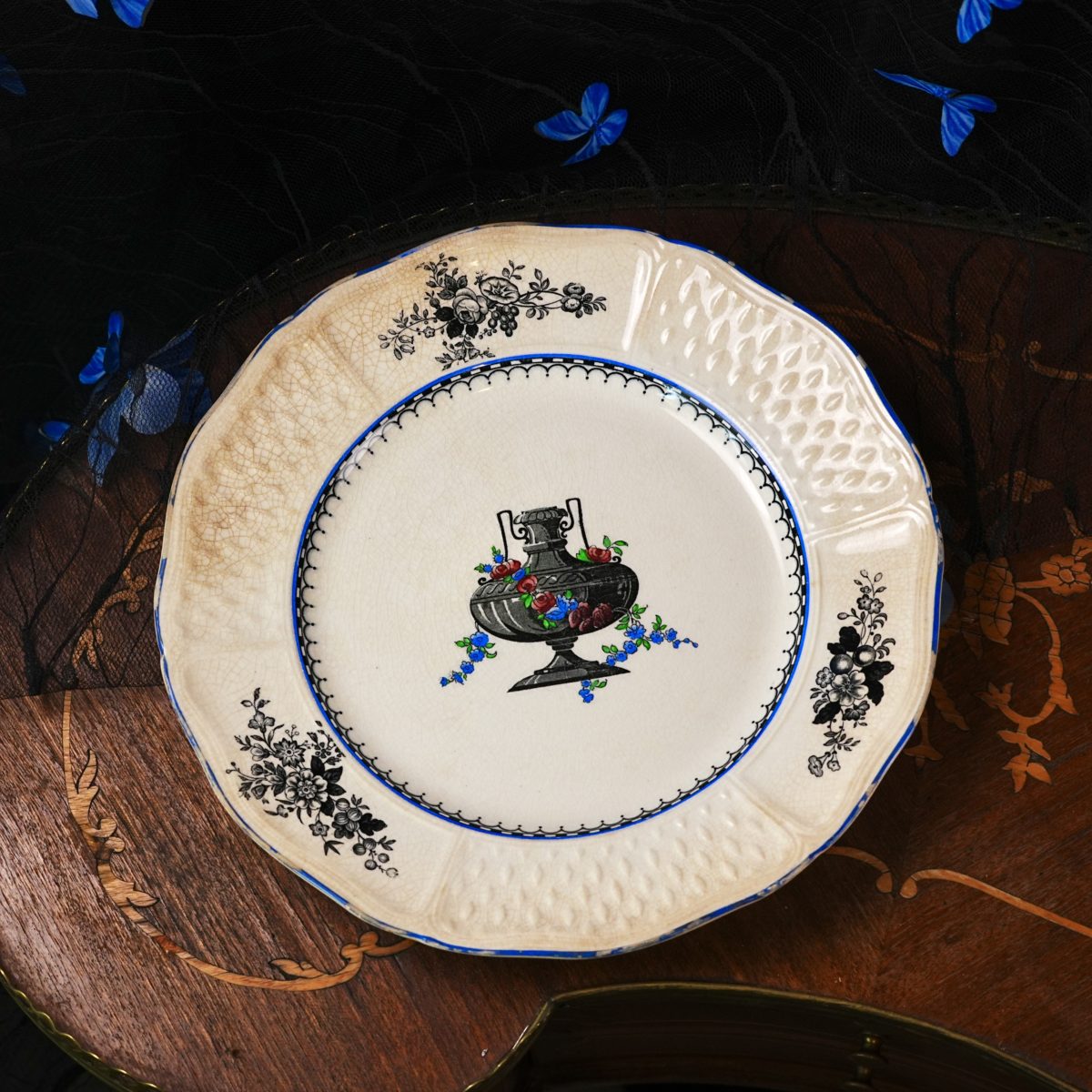 Antique Royal Worcester Crown Ware Dinner Plate photo 5