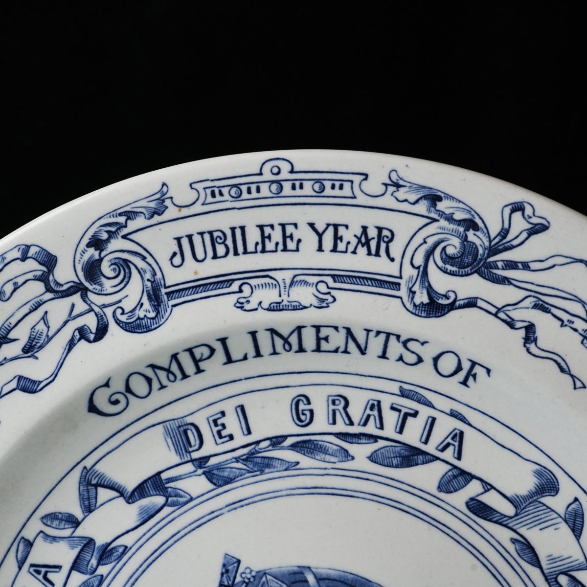 Antique Royal Worcester Queen Victoria Golden Jubilee Plate 1887 photo 4
