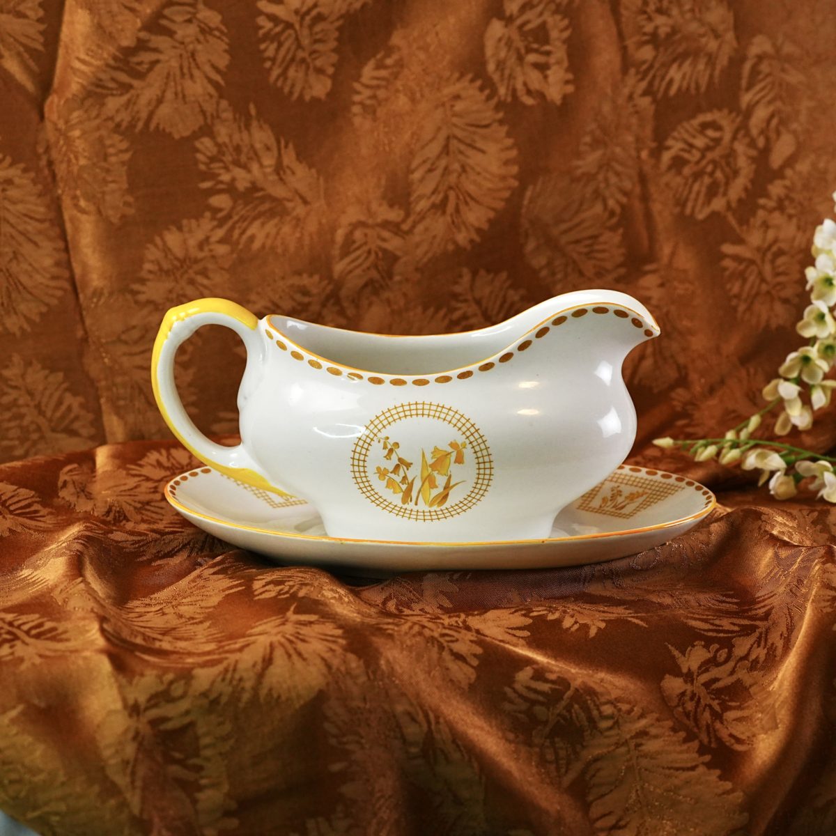 Vintage Shelley Art Deco Dinner Set photo 3