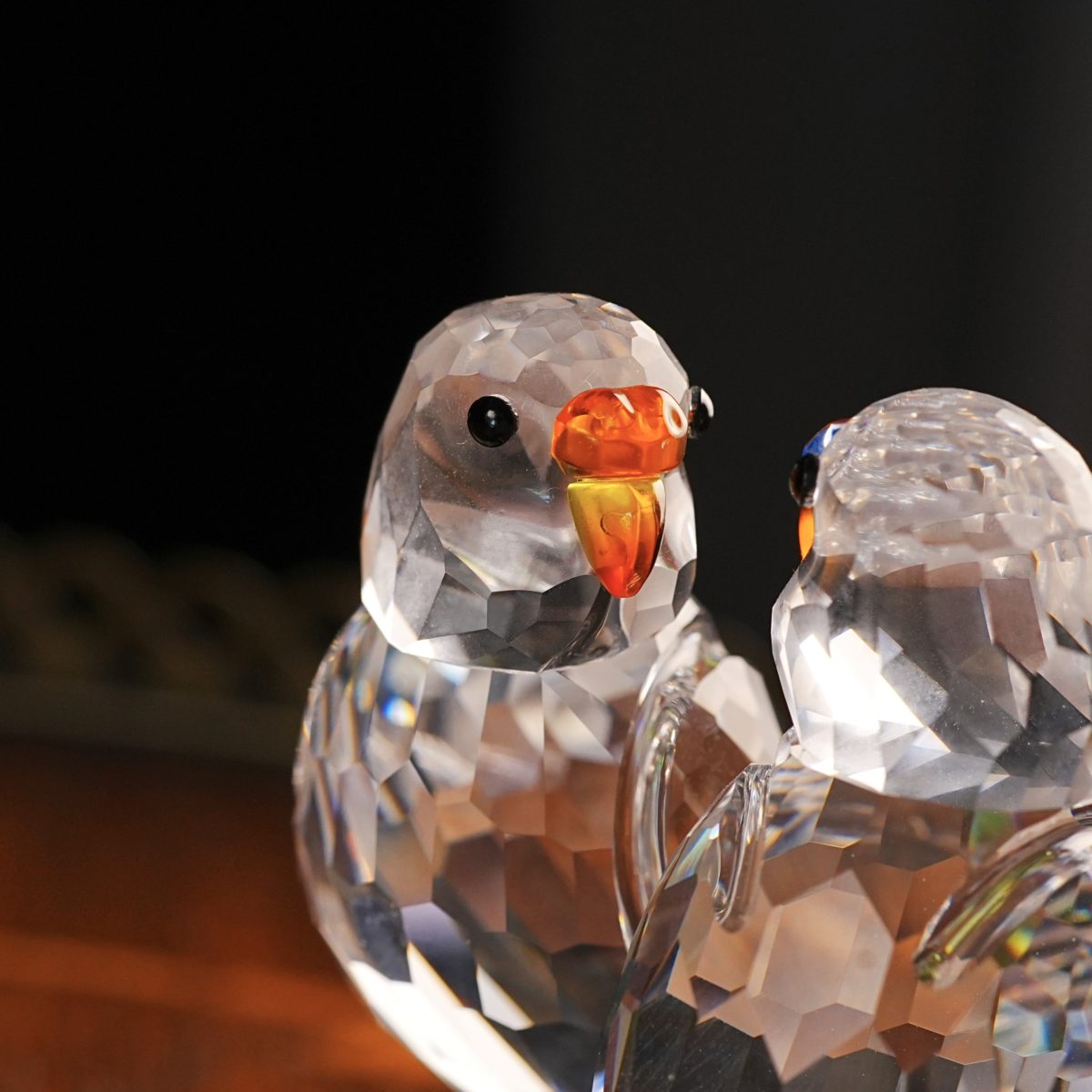 Swarovski Budgies Crystal Bird Figurine 680627 photo 3
