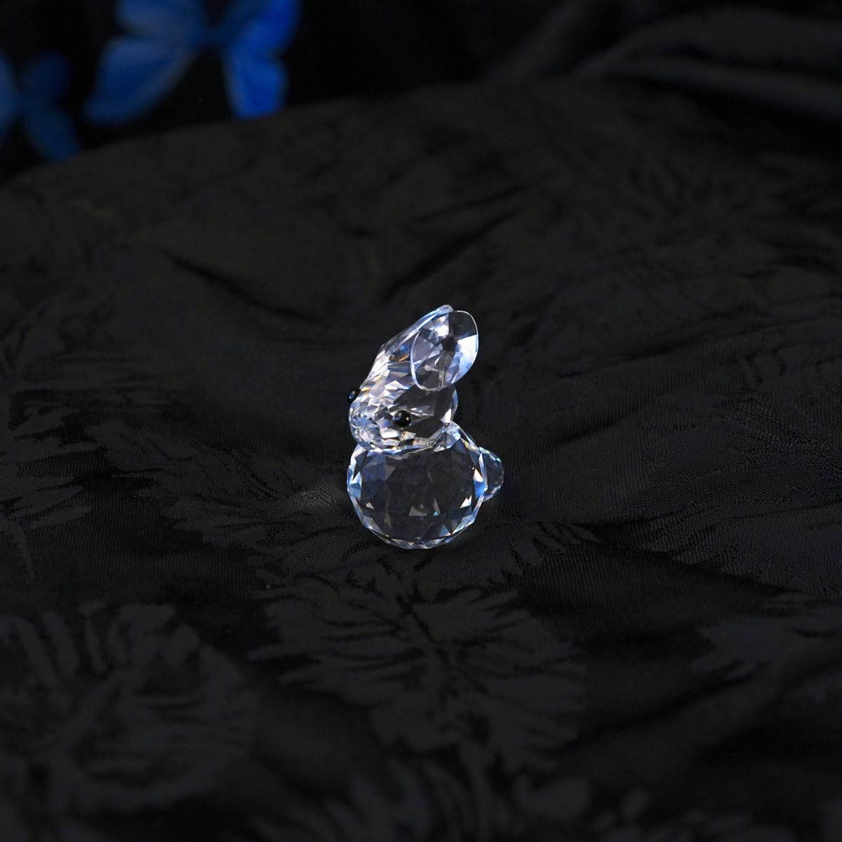 Vintage Swarovski Silver Crystal Mini Rabbit 7652 – Retired Figurine, Faceted Ball Tail, Black Eyes, Early SC Block Mark, Austria