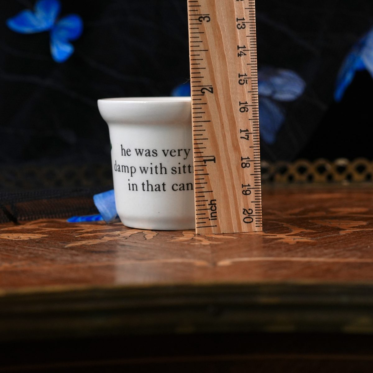 Vintage Wedgwood Peter Rabbit Egg Cup photo 5